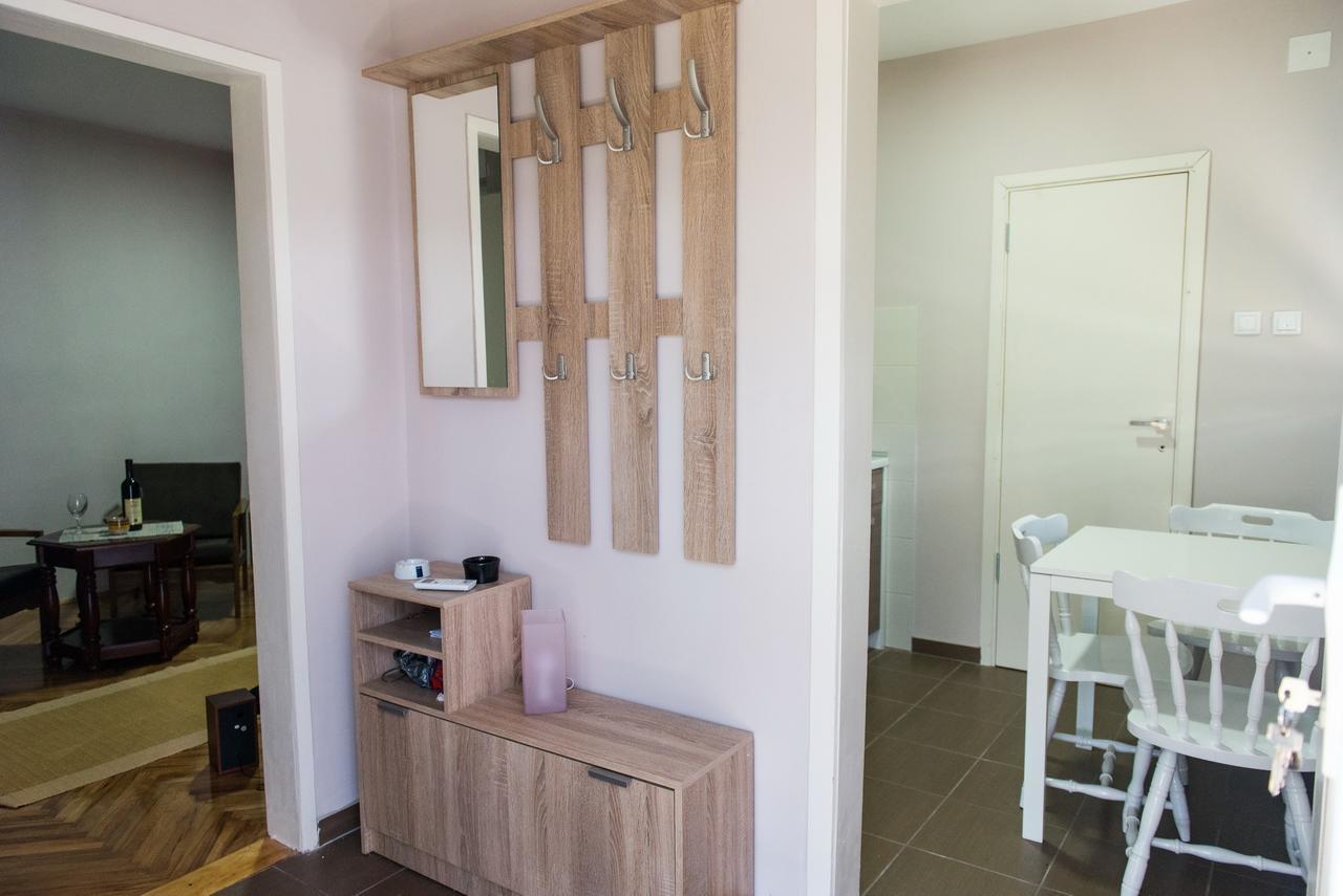 Apartman “Reka Gradac” 瓦列沃 外观 照片