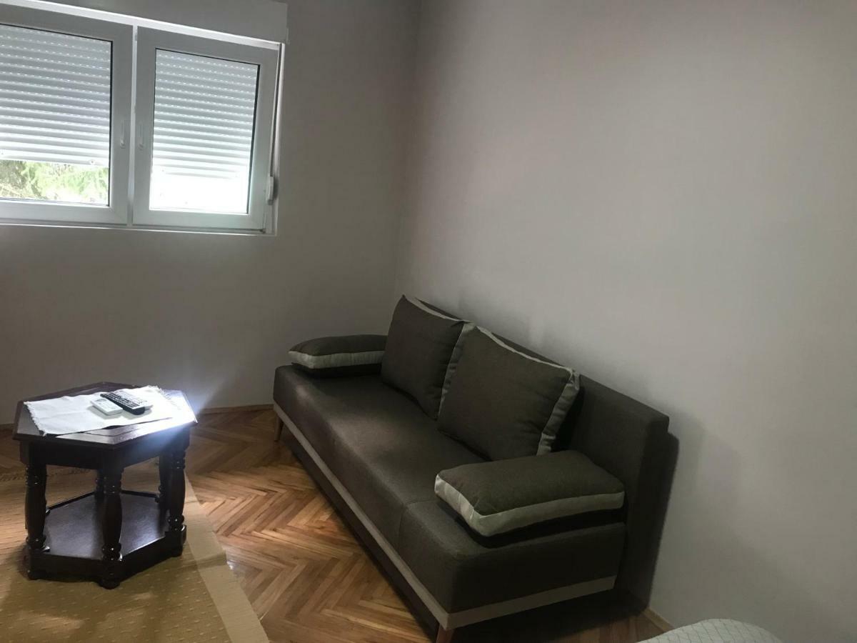 Apartman “Reka Gradac” 瓦列沃 外观 照片